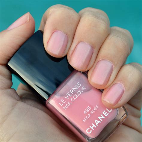 Chanel nail varnish